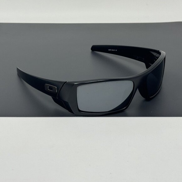 GASCAN Sunglasses 24-435 Matte Black frame/ Black Iridium